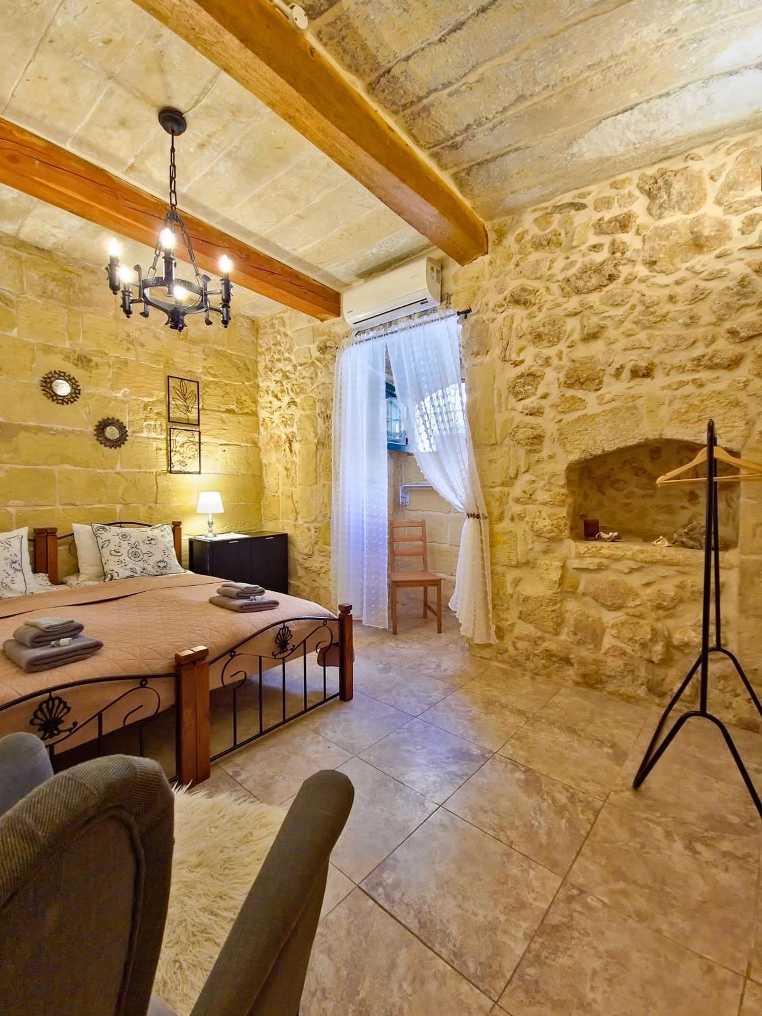 Id Dar Ta Censu Guest house