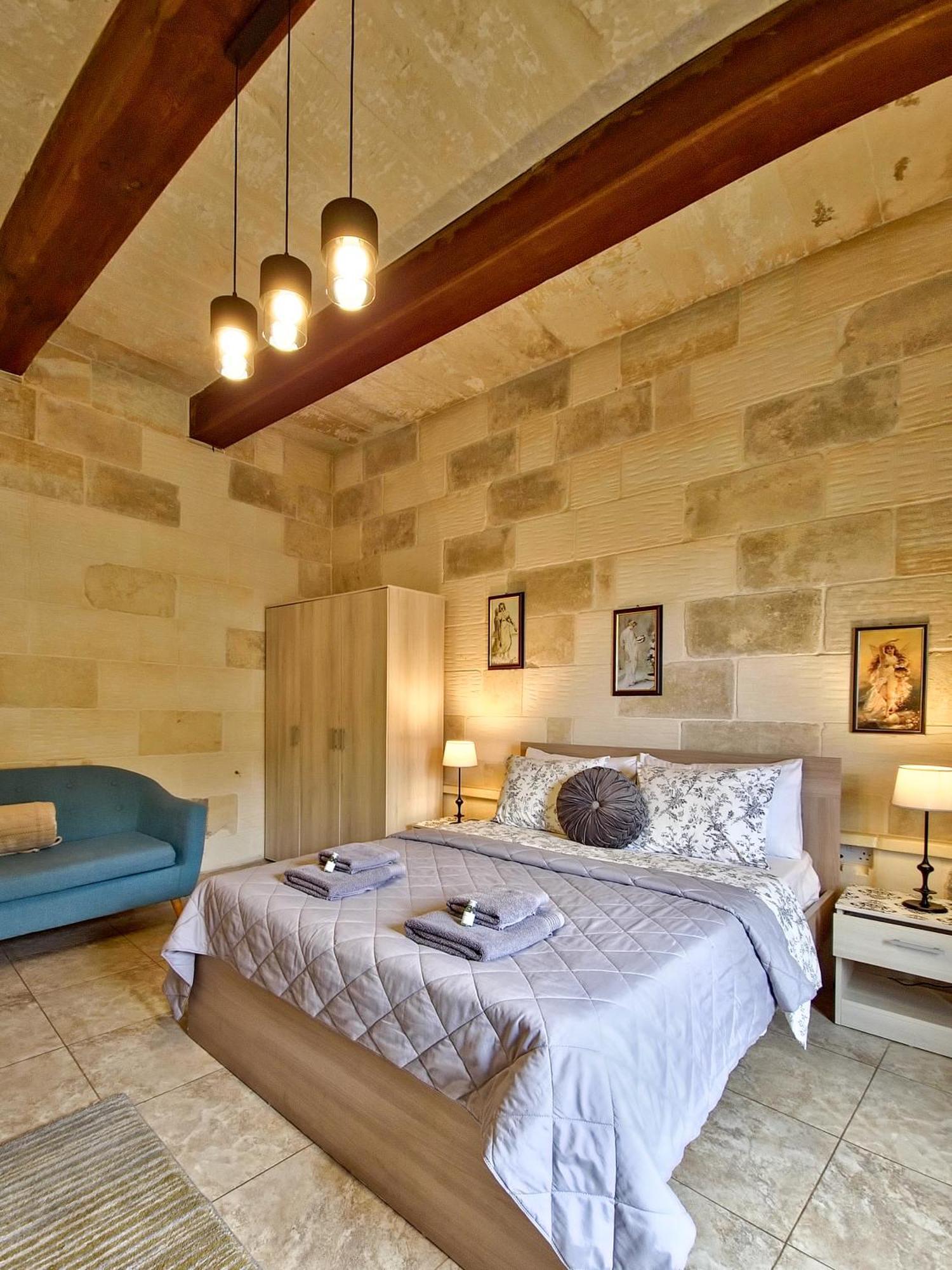 Id Dar Ta Censu Guest house *